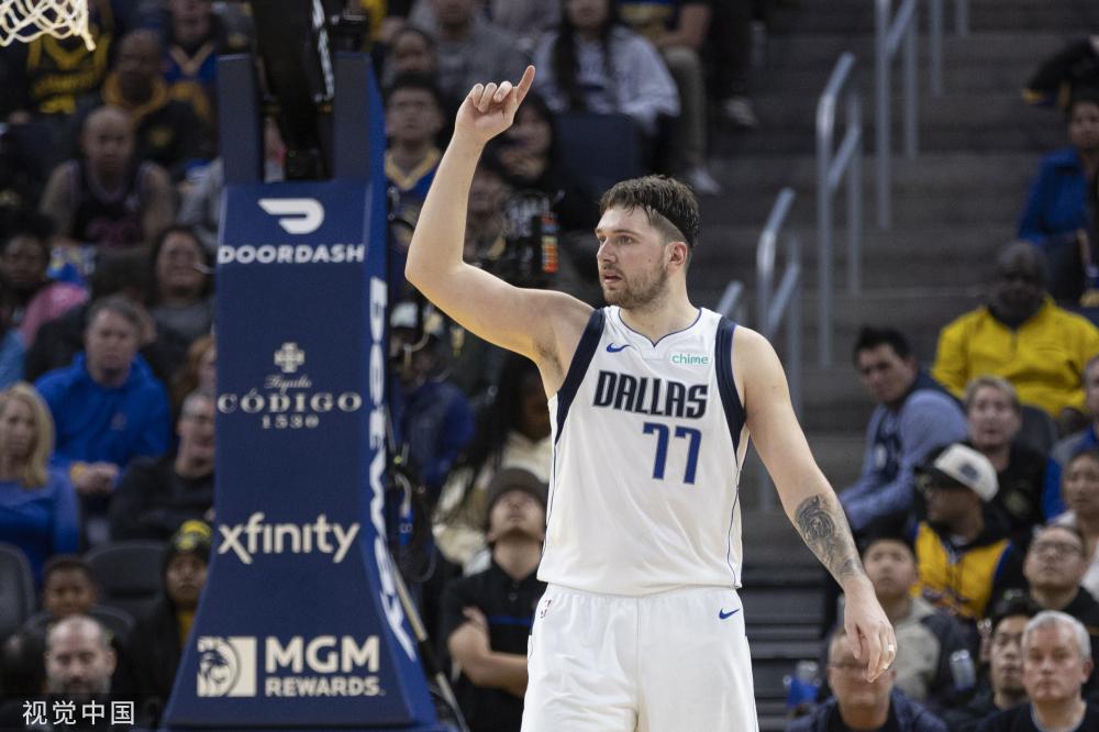 比赛中作出 比赛中作出